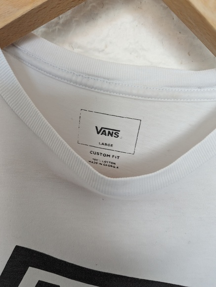 Vans Round Neck Spellout T Shirt - Size L - White - Cotton - P2P 19" - Picture 7 of 7